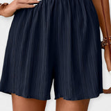 Stylish shorts with pleats