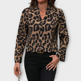 Ležerna bluza s leopardim uzorkom
